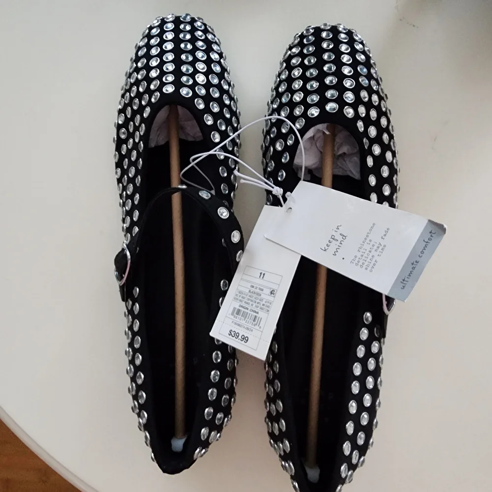 A New Day Black Flats with Rhinestone Accents NWT SZ 11 - Picture 1 of 4
